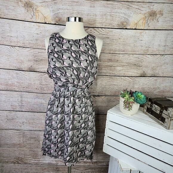 Walter Baker W118 Sleeveless Pleated Gathered Waist Pink Gray Dress‎ Size Small - Picture 1 of 9